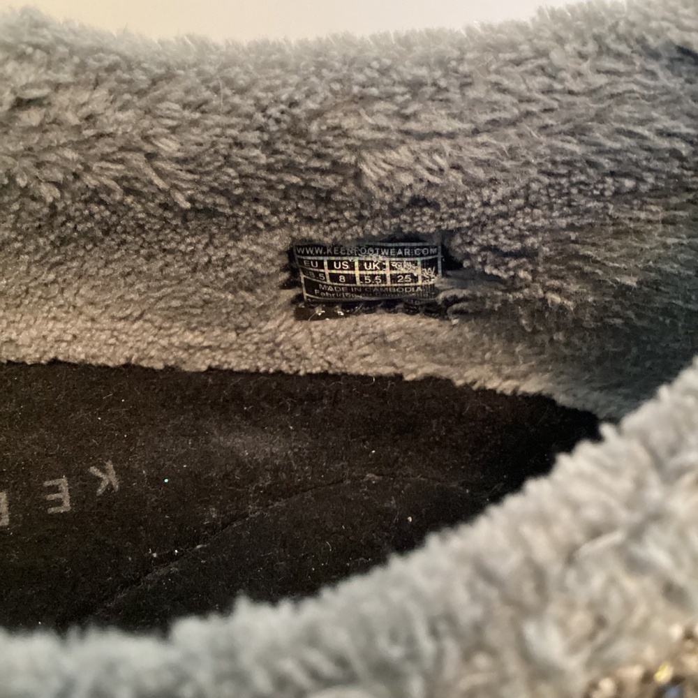 Keen Howser slipper, size 8, gray - Picture 6 of 6